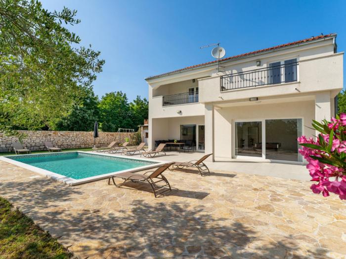 Holiday Home Vujuša by Interhome