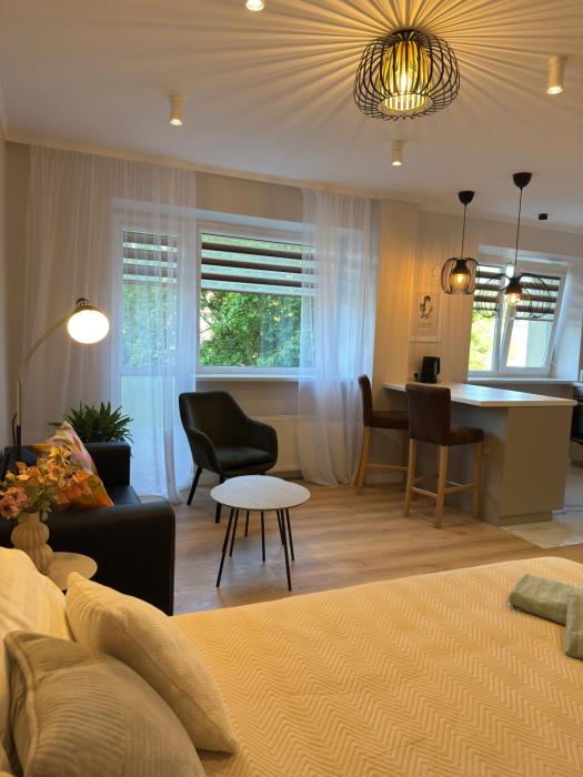 Dzintaru Beach Side Studio Apartment - close to the beach with free parking