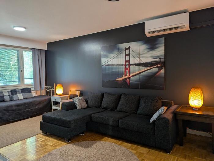 Nice and spacious apartment in center - own carport and private sauna