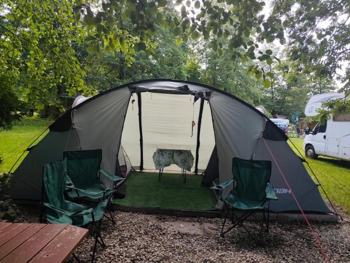 Standa - Camp pod kaštany