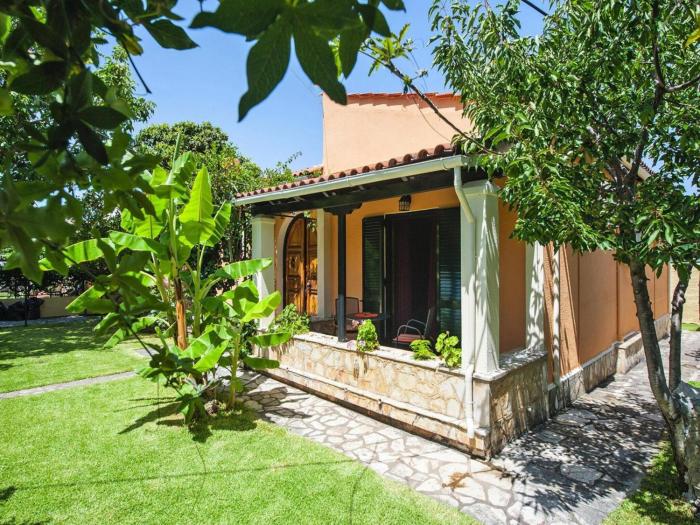 Acharavi Holiday Retreat Near the Bay