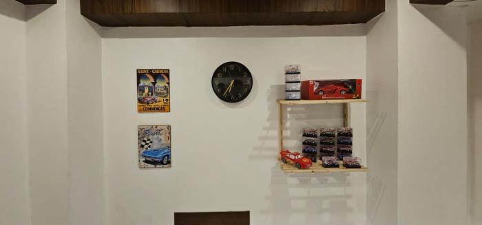 Adorable - 3A, The Bar