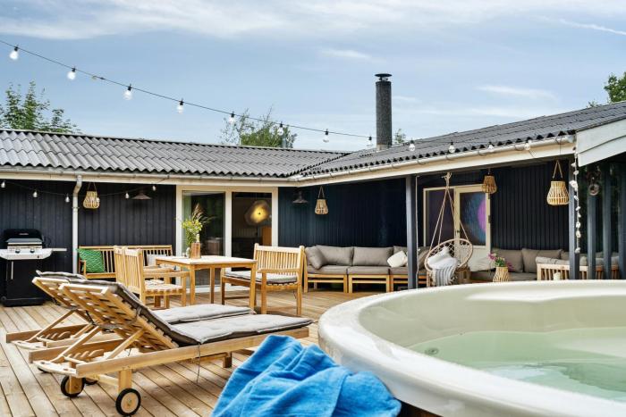 Homely Tranquility In The Heart Of North Zealand