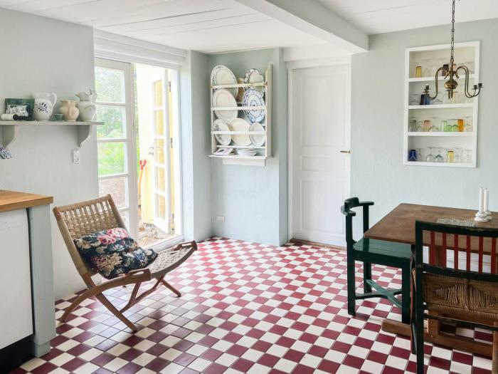 Authentic Farmhouse On Møn With Magnificent Nature