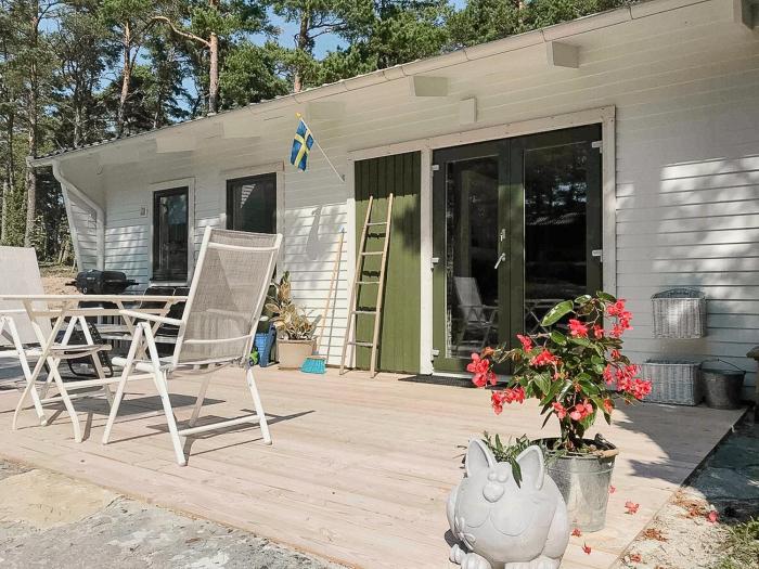 Charming House Near Ireviken Beach