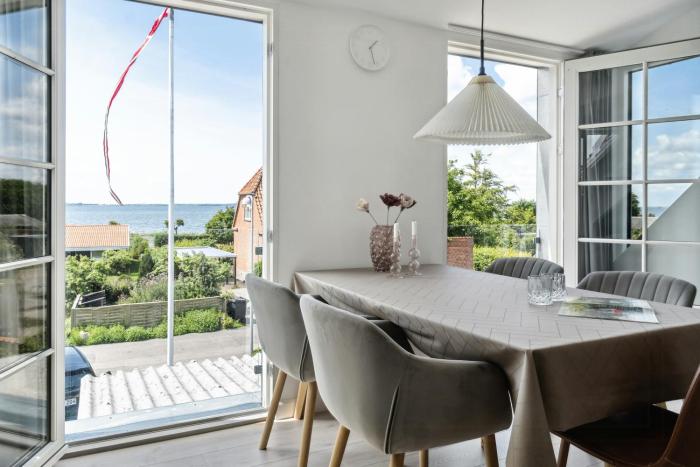 Enjoy Møn From Historic House