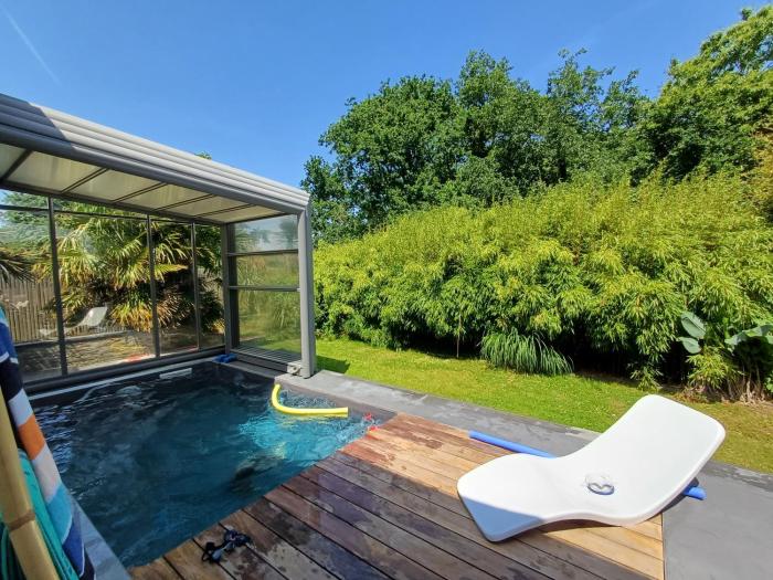 Magnifique maison contemporaine piscine chauffée