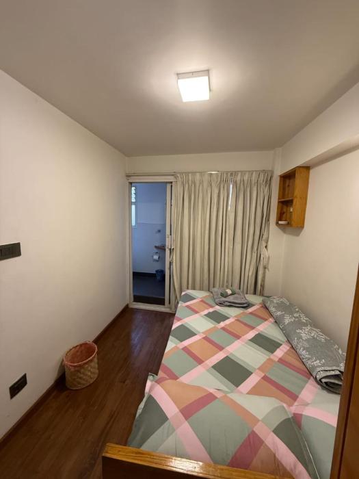 Hidden Courtyard Walkhu