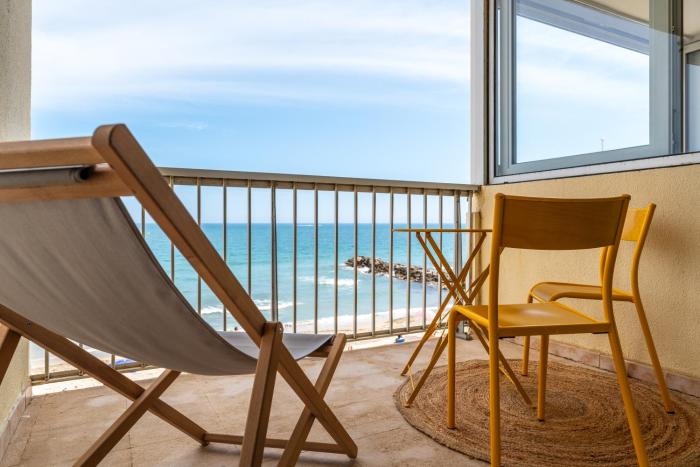 1ère ligne avenue saint maurice avec vue mer