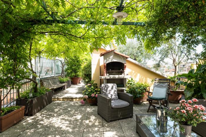 Dream garden city center on subway 10 guest