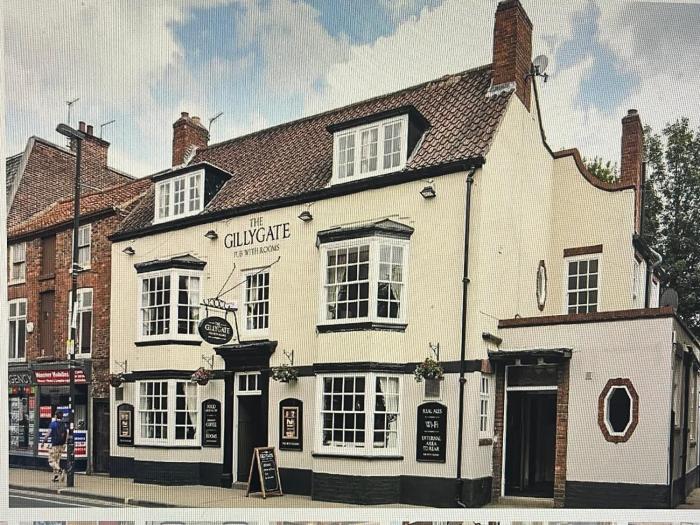 The Gillygate Inn