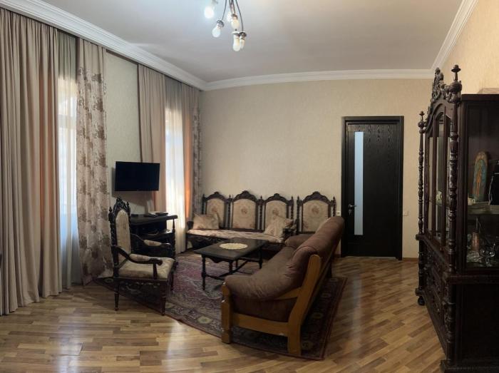 Cozy flat in the Downtown