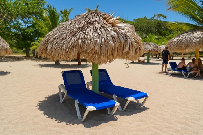 CortLang Vacation Rentals, Costambar