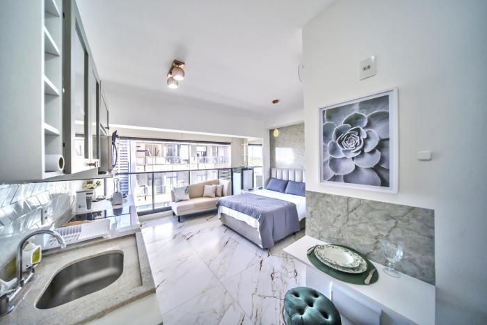 Lindo Estúdio no Brooklin a 50 metros do Metrô