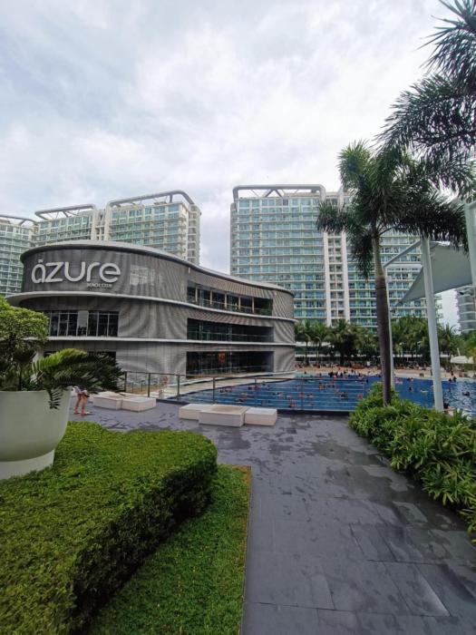 Azure Urban Resort Staycation