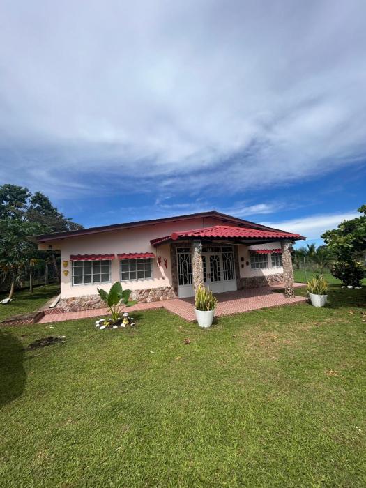 Retiro de Antòn Ecolodge