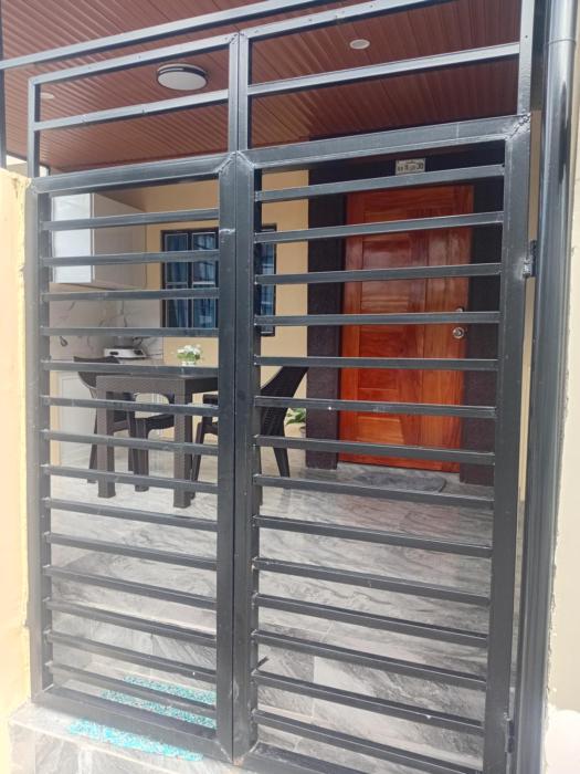 Elisa Transient House