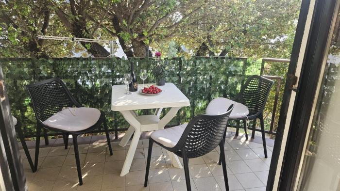 Apartman Luma Mare - 3 Min Walk to the Sea