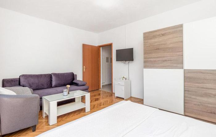 Apartmani Tina