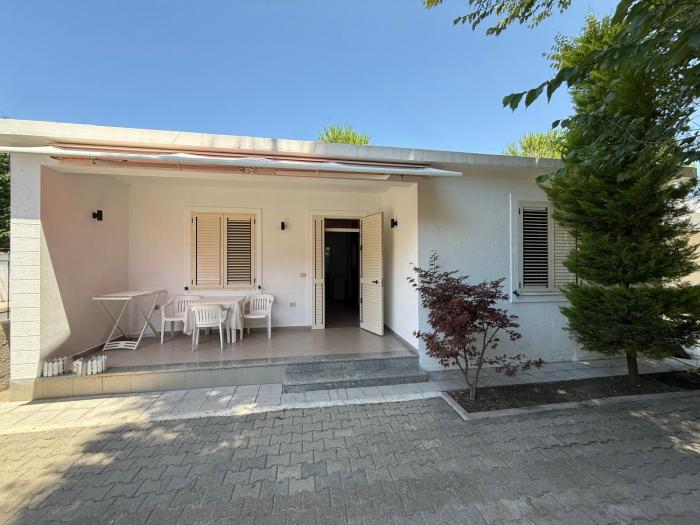 Private Houses by the Beach