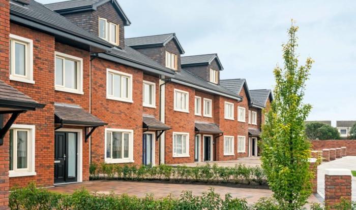 Spacious, modern room for families in a shared family home