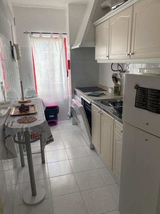 Two-bedroom apartment - 500 meters from the beach