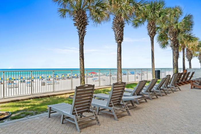 Tropic Winds Resort by Panhandle Getaways