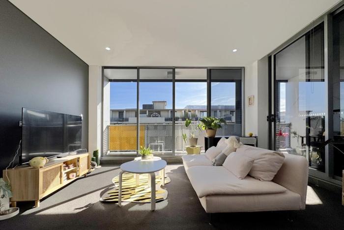 Modern 1BR at Ryde with Pool, Sauna & Gym