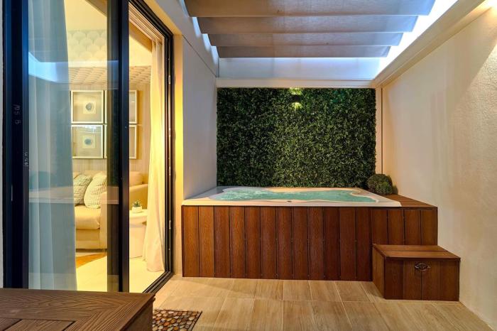 ®{Peaceful~Retreat} @DowntownSD HotTubGymFamily