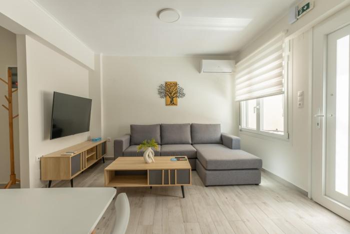 Luxury apartment in Chios 2