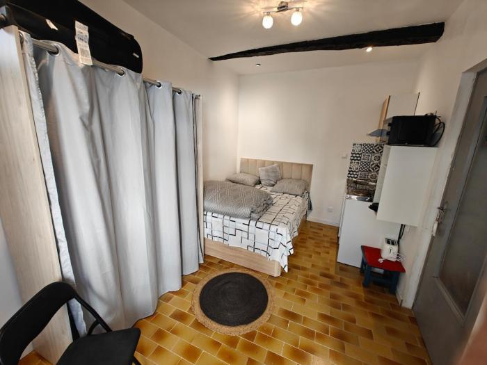 Studio au cœur du village