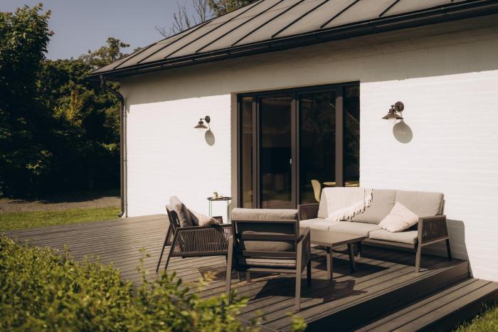 Cozy private house near beach in Roja