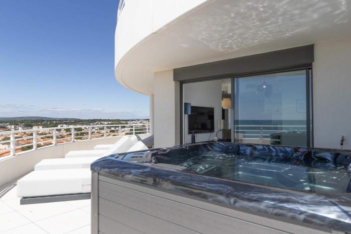 Valras-Loc Panarea Duplex avec vue mer, spa