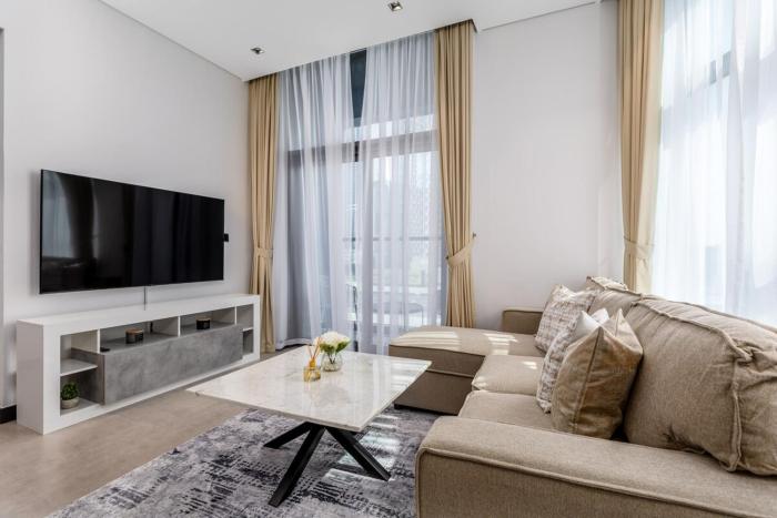 Waves - Impressive 1BR Apartment Close to Burj Khalifa