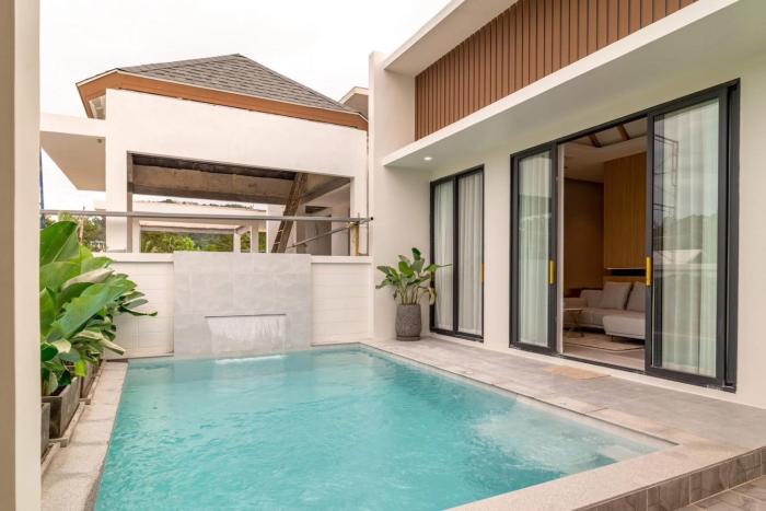 Narinsaya Airport Relax Pool Villas