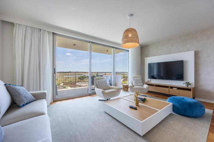 Bayline - Bhyat Luxe Apartment