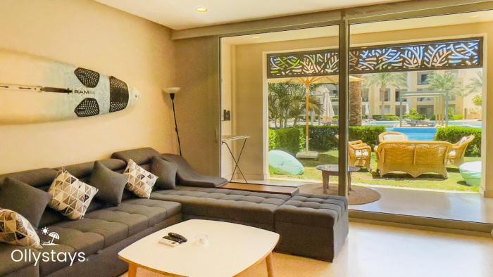 Ollystays Mangroovy 2 BR Beach and Pool Free access