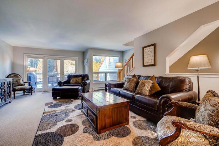 Pine Creek J by Ski Country Resorts