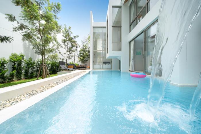 Elegant Nature villa with Private Swimming pool