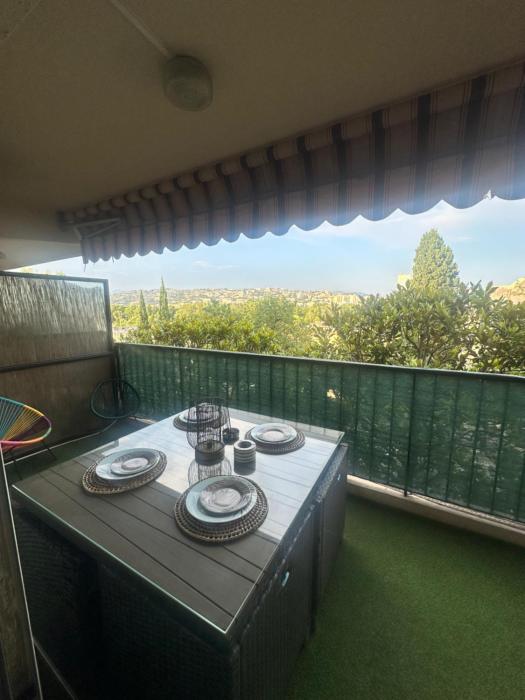 Apartment near Beach-Airport Open 24h