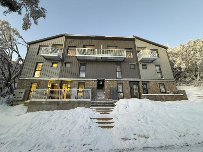 Mt Buller 3BR Family Chalet-Spacious with Cozy Touches