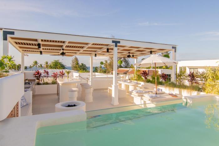 New Beachfront Penthouse