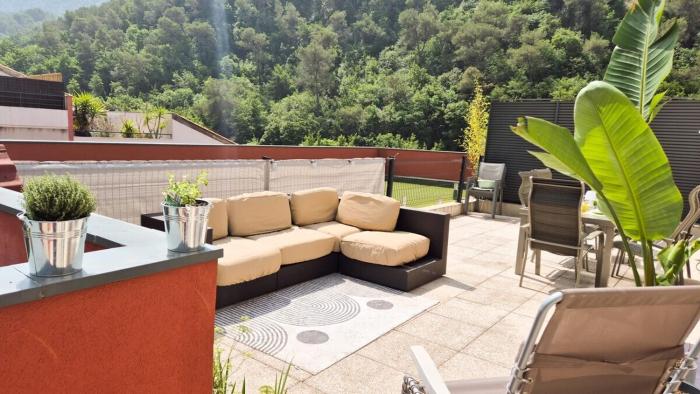 T4 avec grande terrasse - BBQ - parking