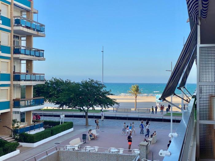 El Cisne Solo Familias Serviplaya