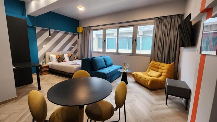 Athens Central Suites - Perfect for Families & Groups