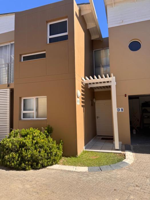 Waterfront D8 Unit