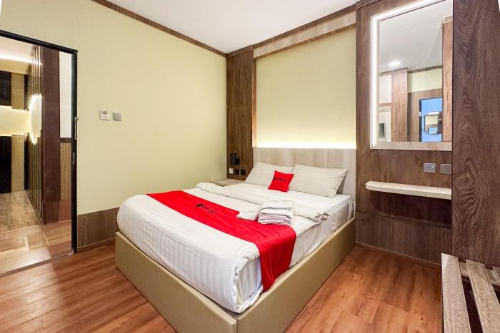 RedDoorz Plus at Pasar Bengkong Centre Batam
