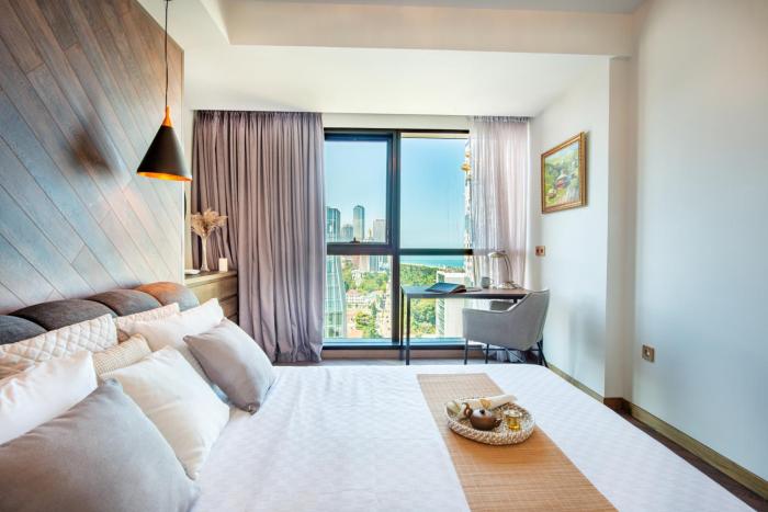 Skyline Supreme by Aesthaven