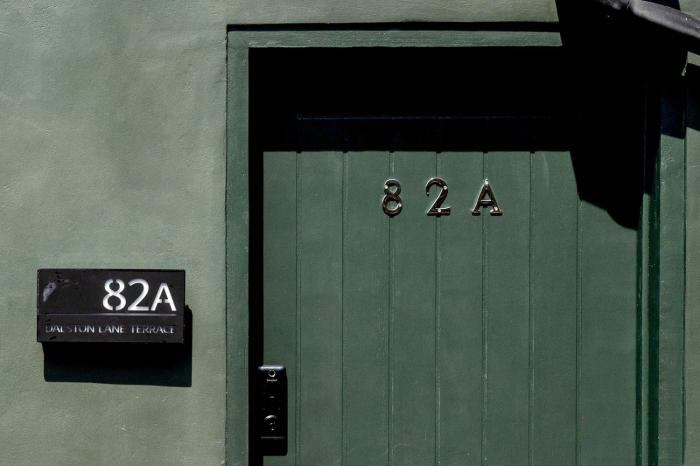 82A Dalston Lane Terrace