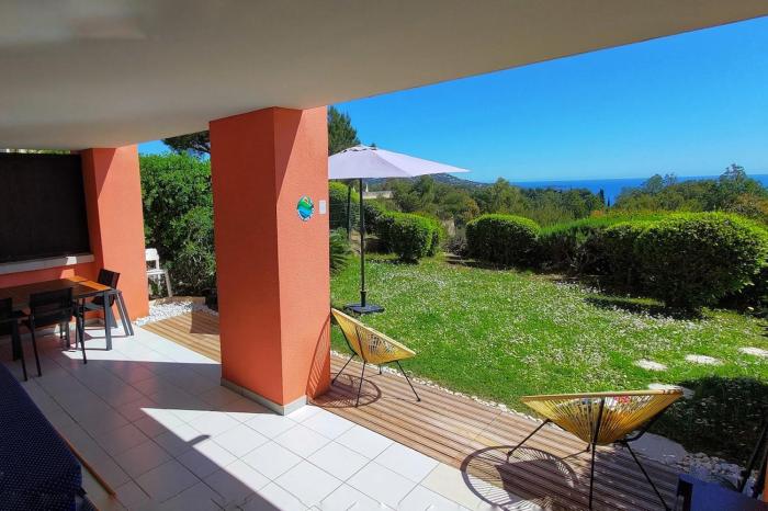 Green & Blue - Cap Esterel Clim, vue mer et jardin